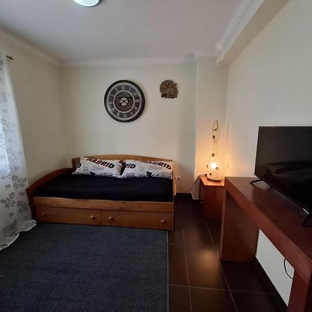 Guesthouse, Ap Verissimo Nazaré Eksteriør billede